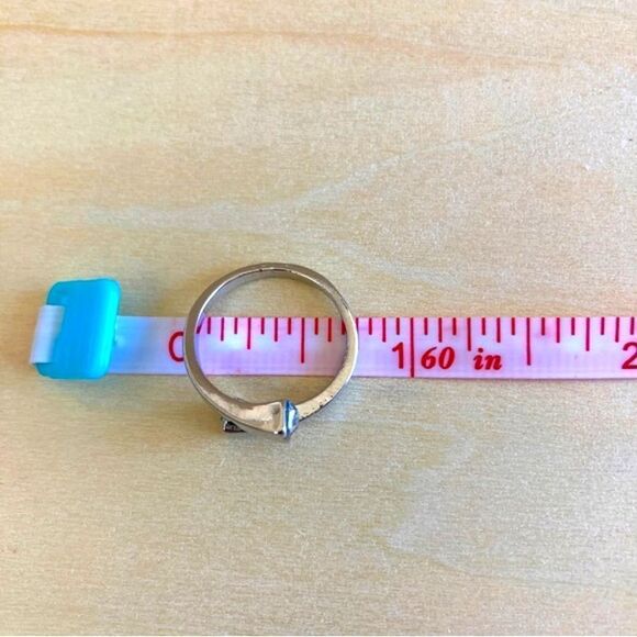 3/$25 Contemporary Ring - Picture 6 of 7